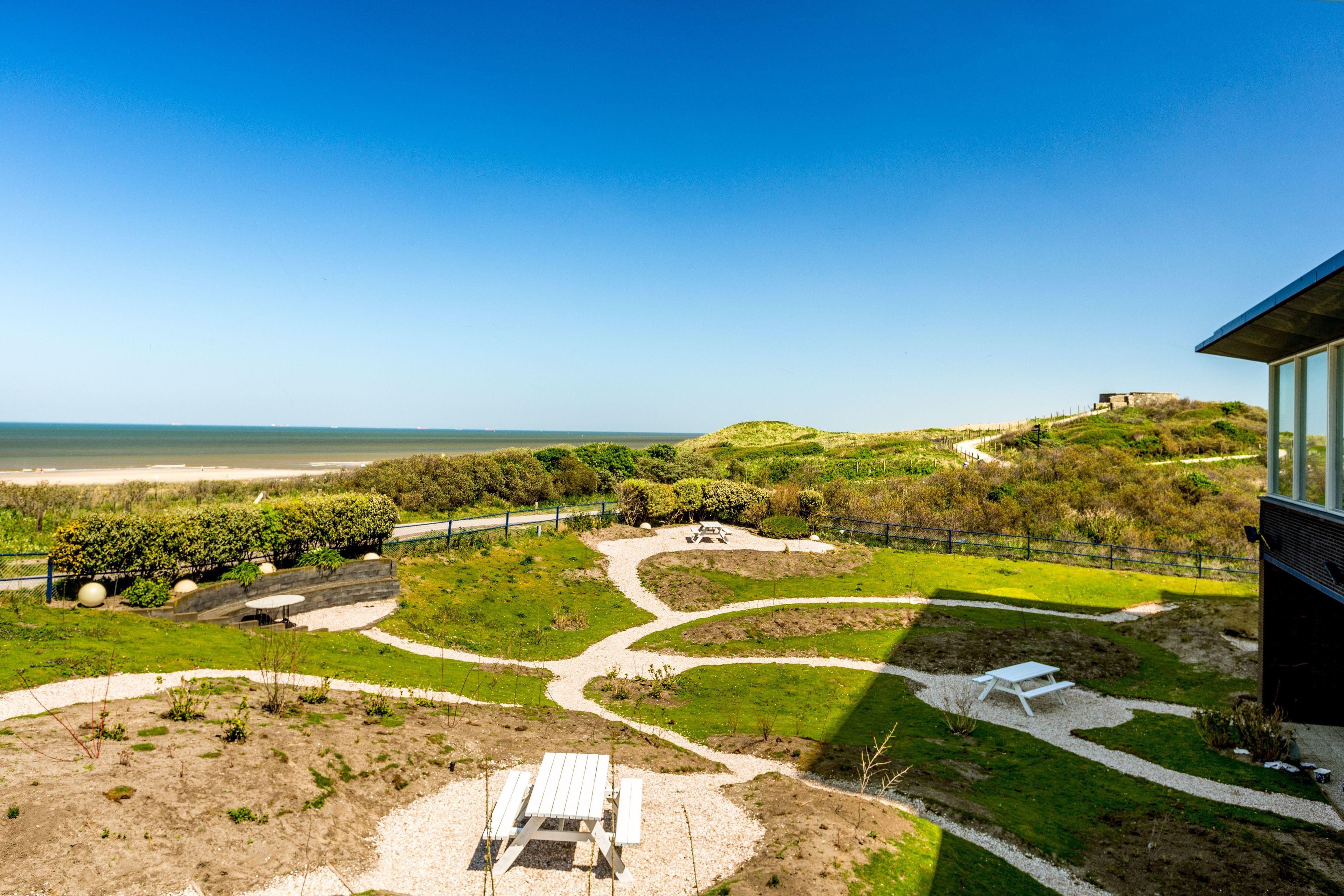 Nh Atlantic Hotel 4*