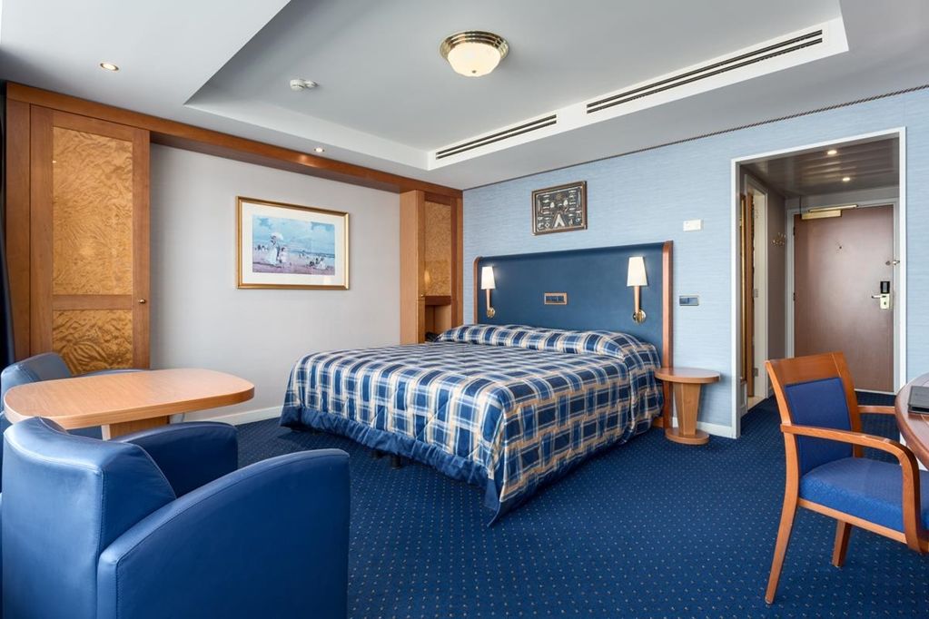 Hotel Nh Atlantic 4*